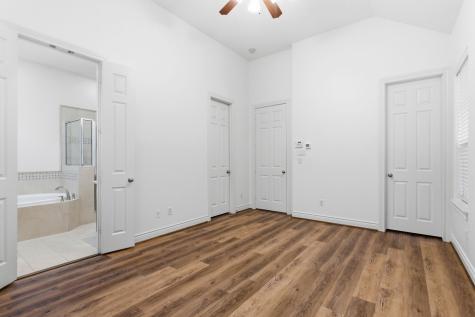 1303 Sherwood Point Lane Houston TX 77043