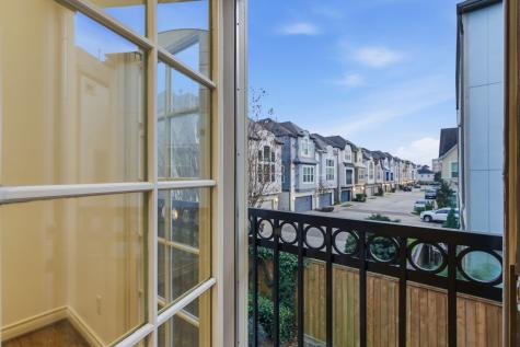 1303 Sherwood Point Lane Houston TX 77043