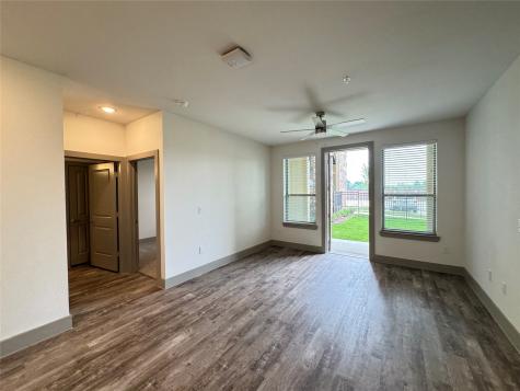 20102 Cypress Rosehill Road B1.2 Tomball TX 77377