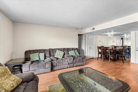 2830 S Bartell Drive 25 Houston TX 77054