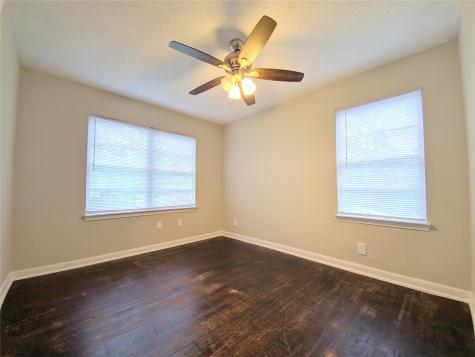505 13th Street N Texas City TX 77590