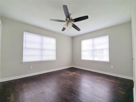 505 13th Street N Texas City TX 77590