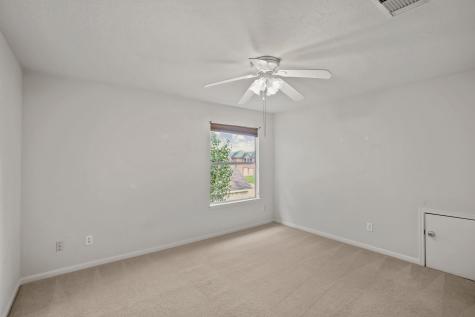 1820 Branch Hill Drive Pearland TX 77581