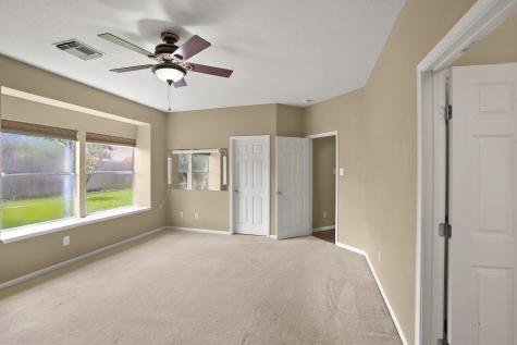 1820 Branch Hill Drive Pearland TX 77581