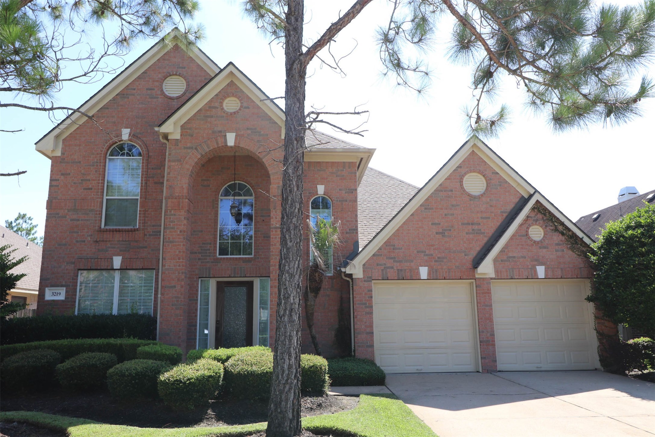 3219 Millbrook Drive Pearland TX 77584