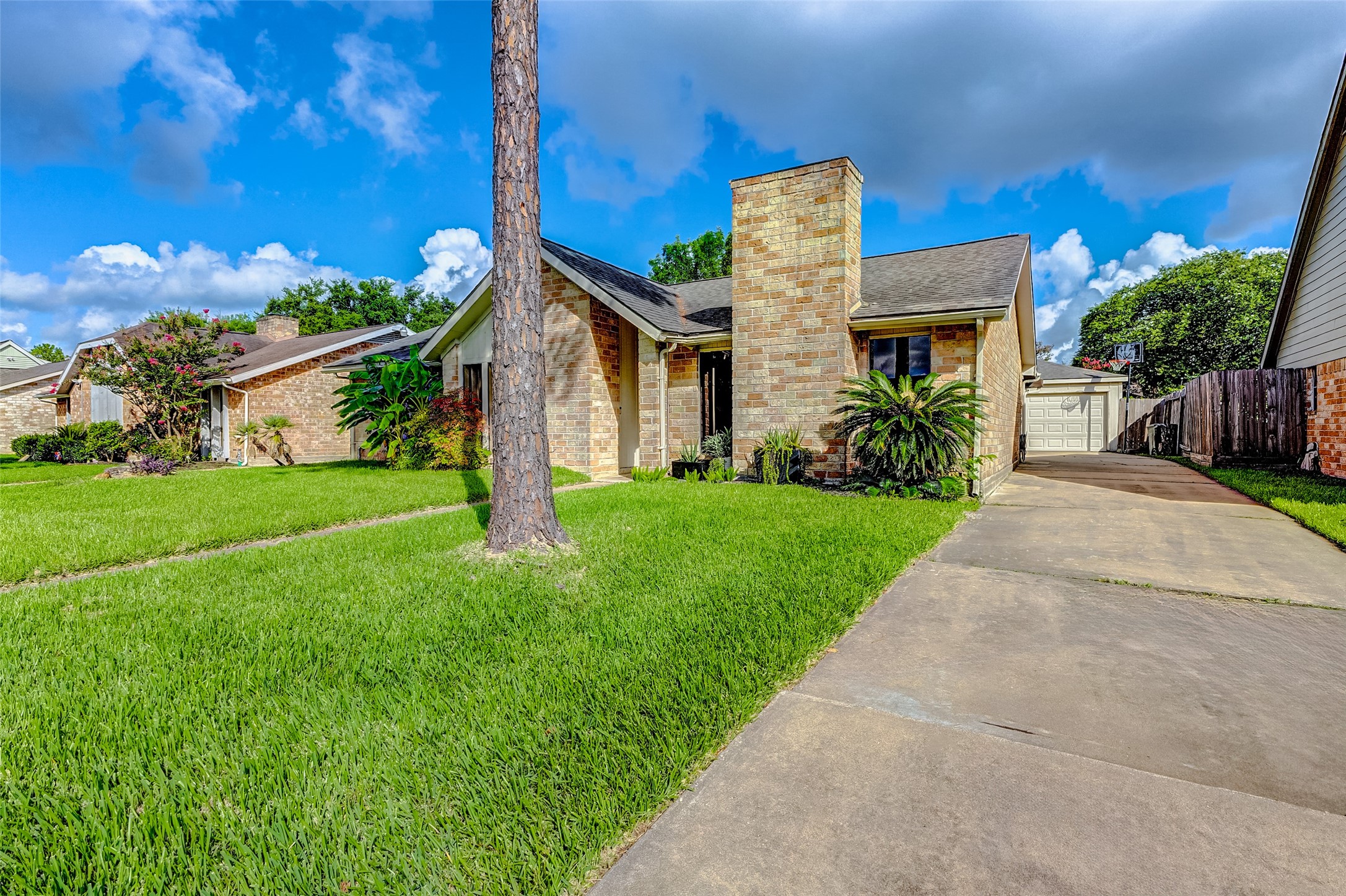 10123 Sagecourt Drive Houston TX 77089