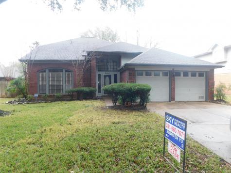 231 W New Meadows Drive Sugar Land TX 77479