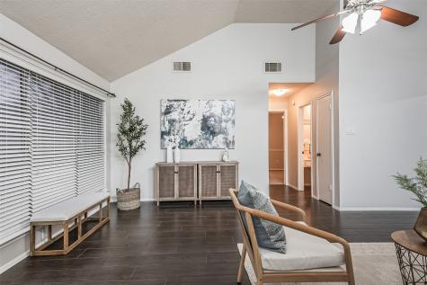 4011 Avanti Drive Pearland TX 77584