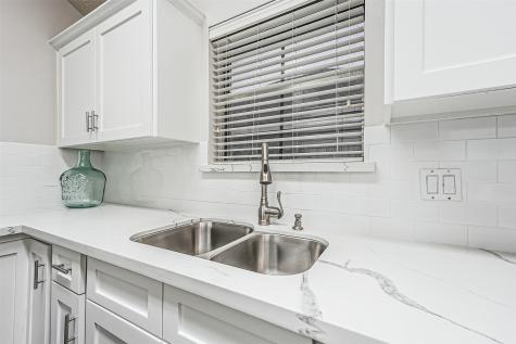 4011 Avanti Drive Pearland TX 77584