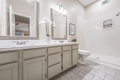 4011 Avanti Drive Pearland TX 77584
