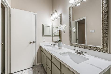 4011 Avanti Drive Pearland TX 77584