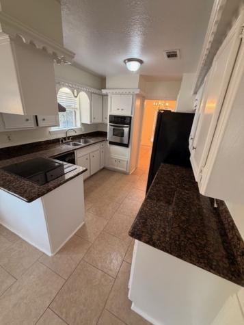 2807 Kenross Street Houston TX 77043