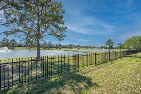 1535 Garden Lakes Drive Friendswood TX 77546