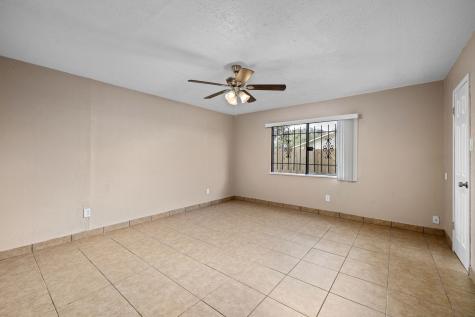 5631 W Ridgecreek Circle Houston TX 77053