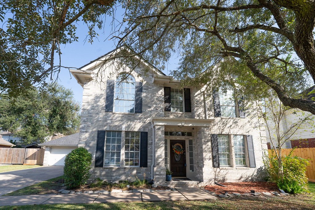1809 Oakland Circle Pearland TX 77581