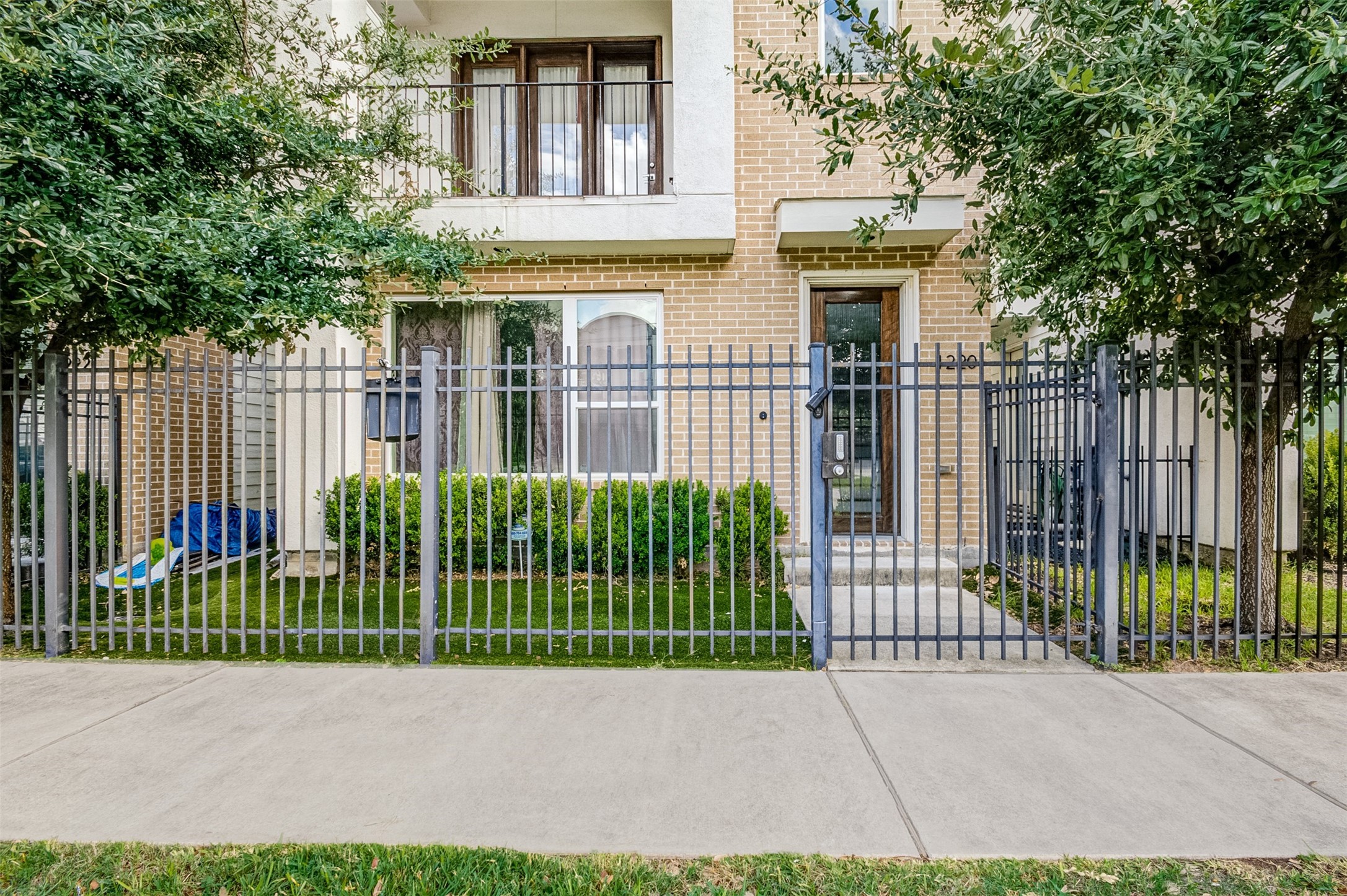 1220 Summer Street Houston TX 77007