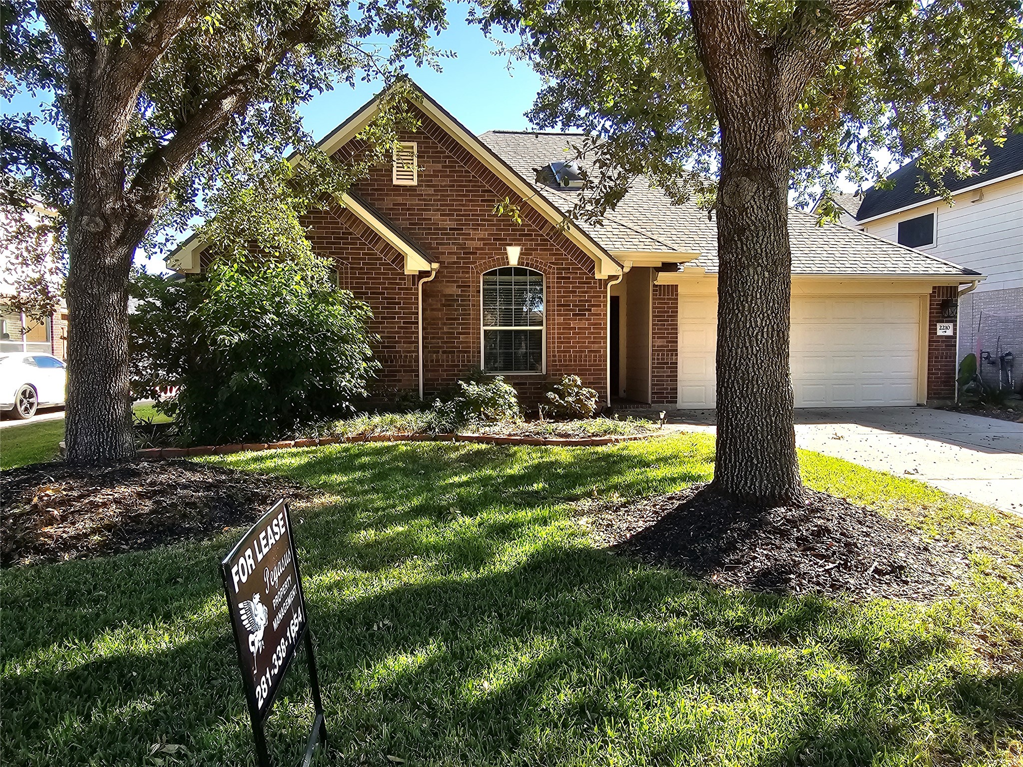 2210 Lakewind Lane League City TX 77573