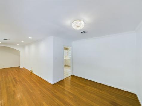 4031 Whitman Street Houston TX 77027