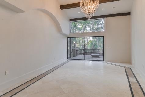 15 W Shady Lane B Houston TX 77063