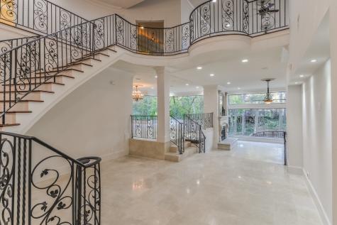 15 W Shady Lane B Houston TX 77063