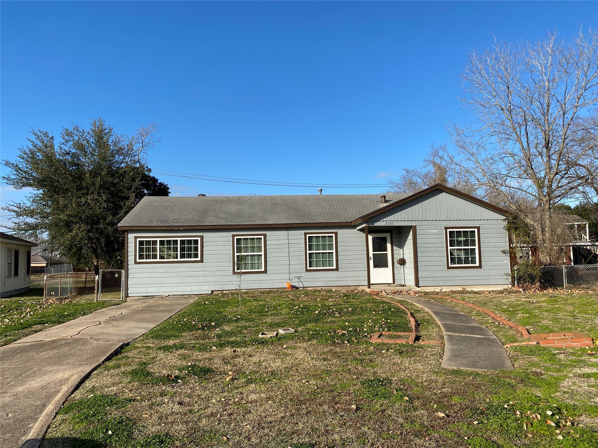 2225 8th Street Galena Park TX 77547