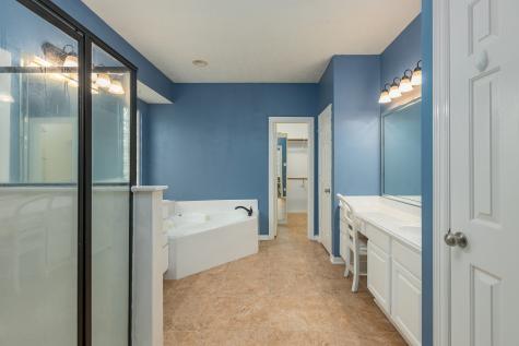 3215 Canna Lily Court Kingwood TX 77345