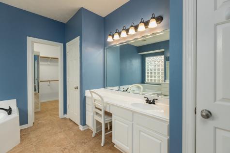 3215 Canna Lily Court Kingwood TX 77345