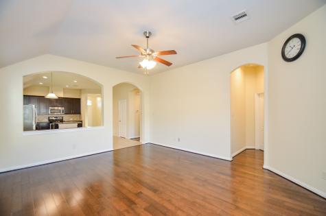 2827 Lockeridge Pines Drive Spring TX 77386