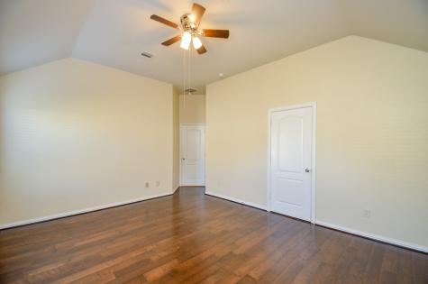2827 Lockeridge Pines Drive Spring TX 77386