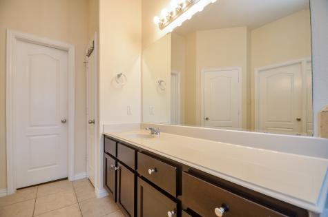2827 Lockeridge Pines Drive Spring TX 77386