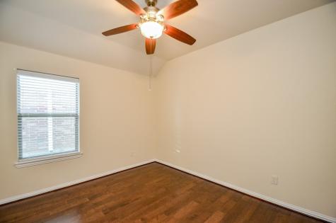 2827 Lockeridge Pines Drive Spring TX 77386