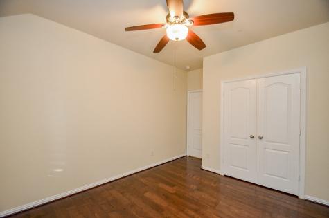 2827 Lockeridge Pines Drive Spring TX 77386