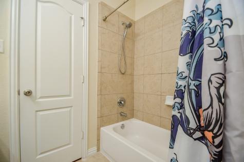 2827 Lockeridge Pines Drive Spring TX 77386