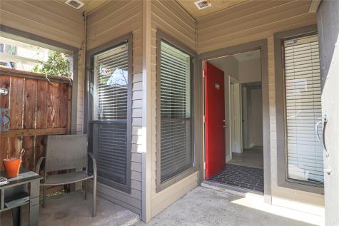 2025 Augusta Drive 1005 Houston TX 77057