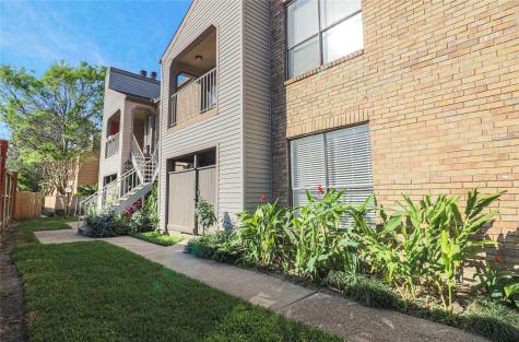 2025 Augusta Drive 1005 Houston TX 77057