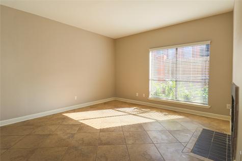 2025 Augusta Drive 1005 Houston TX 77057