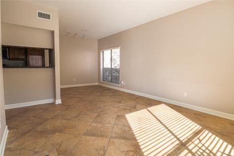 2025 Augusta Drive 1005 Houston TX 77057