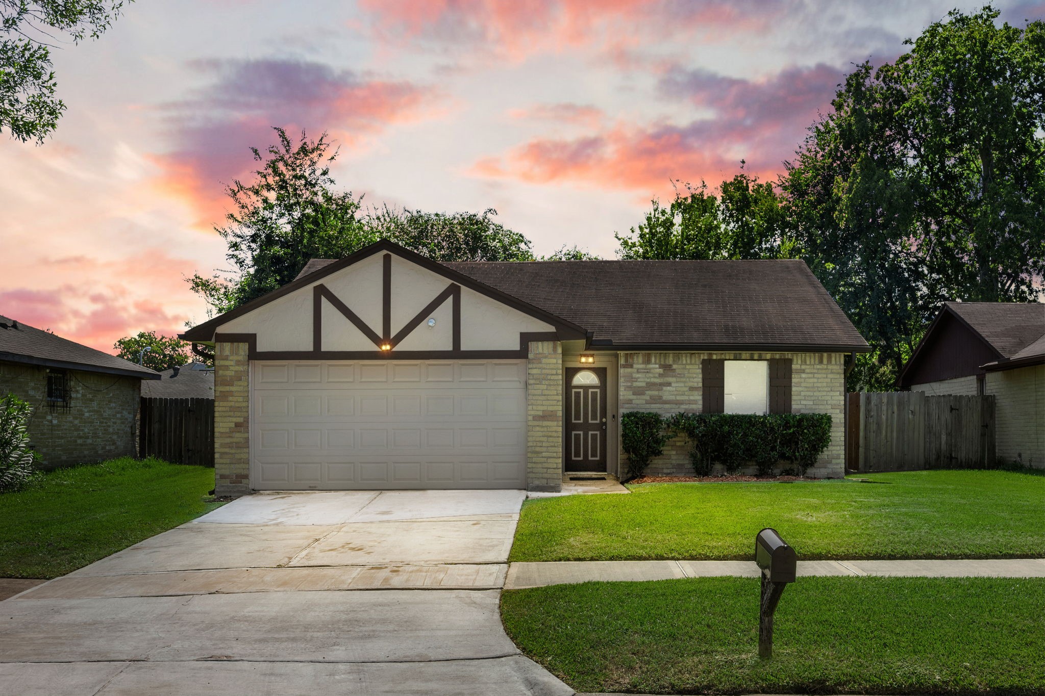 10231 Gulfstream Lane Sugar Land TX 77498