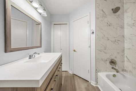 10231 Gulfstream Lane Sugar Land TX 77498