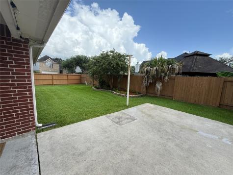 2310 Megellan Point Lane Pearland TX 77584