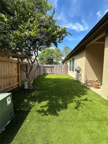 2910 Royal Oaks Green Houston TX 77082