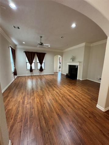 2910 Royal Oaks Green Houston TX 77082