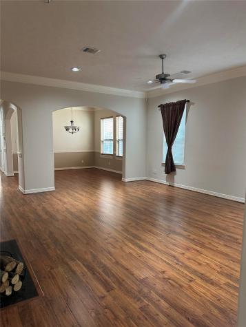 2910 Royal Oaks Green Houston TX 77082