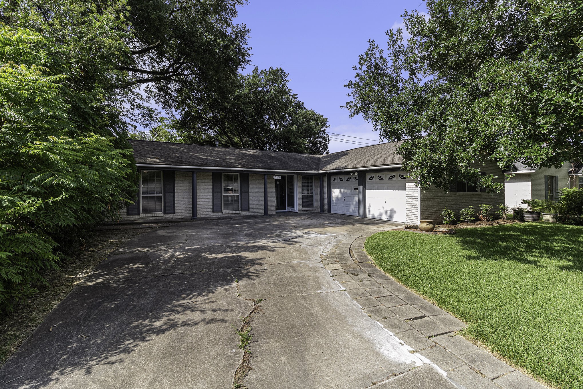 9327 Meadowbriar Lane Houston TX 77063