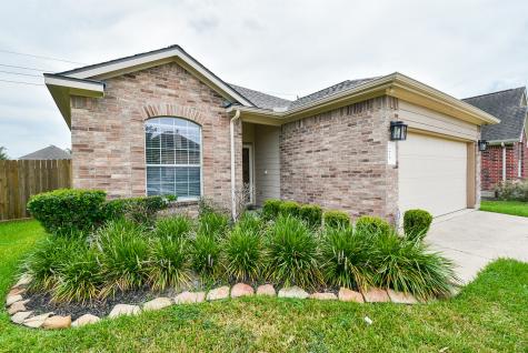 2018 Makenna Lane Houston TX 77049