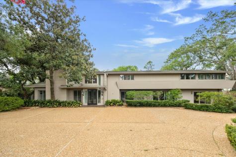 626 Rocky River Road Houston TX 77056