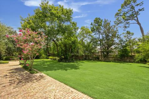 626 Rocky River Road Houston TX 77056
