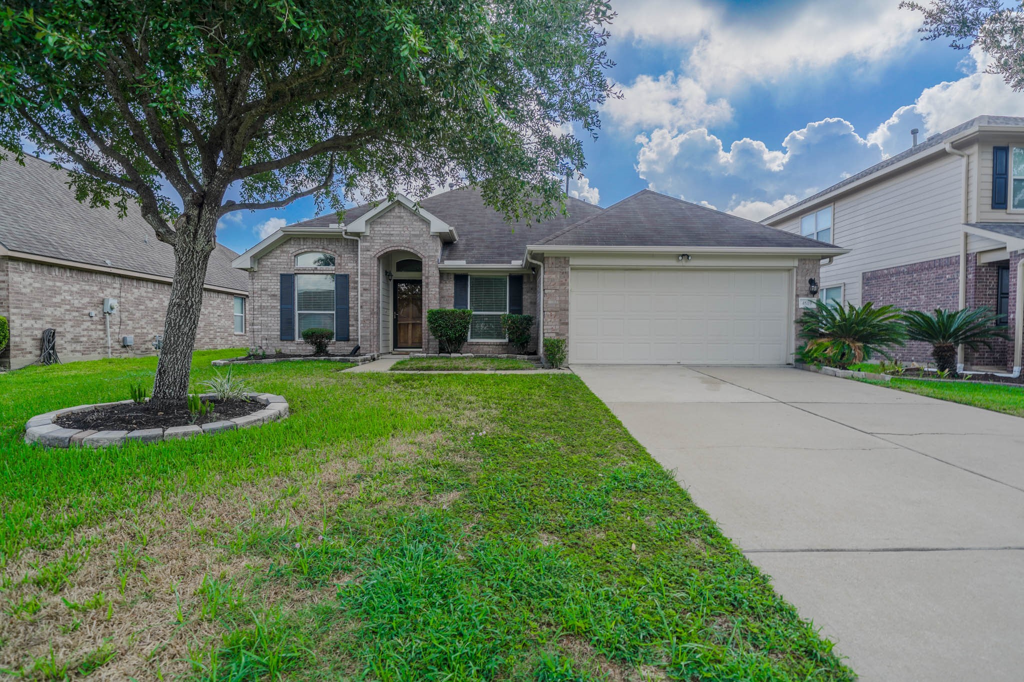 4519 Monarch Blue Lane Fresno TX 77545