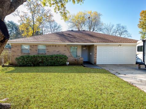 218 Page Lane Deer Park TX 77536