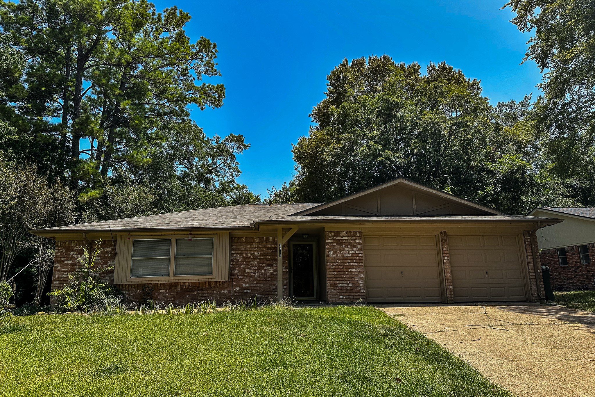 2711 Chimney Rock Road Huntsville TX 77320